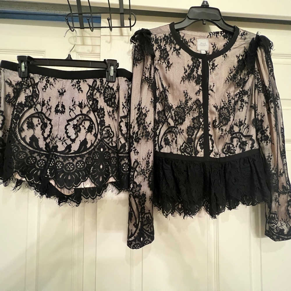 Two pieces set